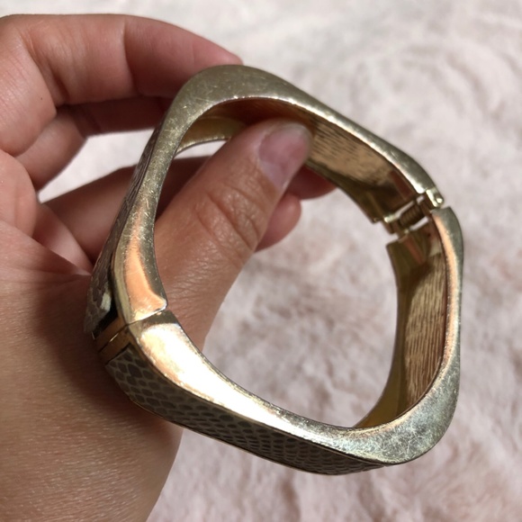 Designer Bracelets Coach Guess - Picture 7 of 8